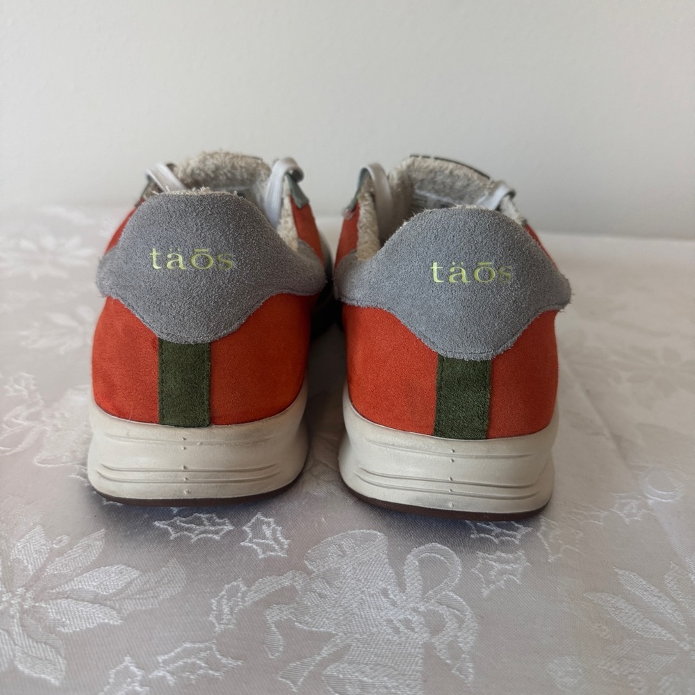 Taos Footwear Multicolor Green, Light Blue & Red Sneakers - Picture 4 of 11